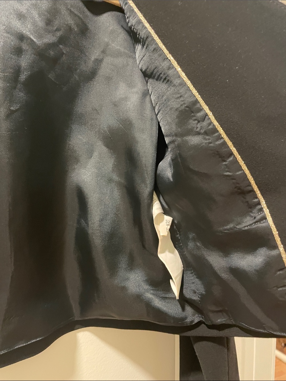 Zara Black Cropped Tailored Blazer - Picture 5 of 7